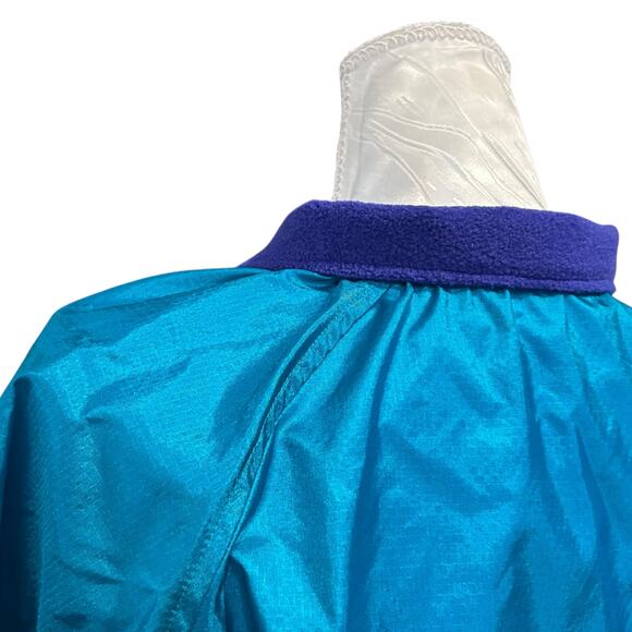 Vintage LL Bean Turquoise Windbreaker Womens Sz Medium Henley Nylon Unlined - Picture 15 of 16